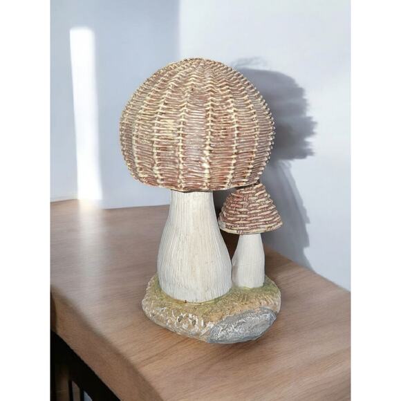 Decorative Mushroom 8.5" Ratan Look - Picture 2 of 3